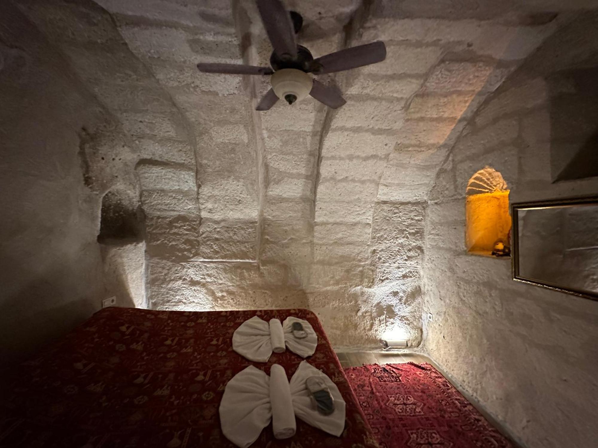 Отель Coco Cave Гореме Экстерьер фото